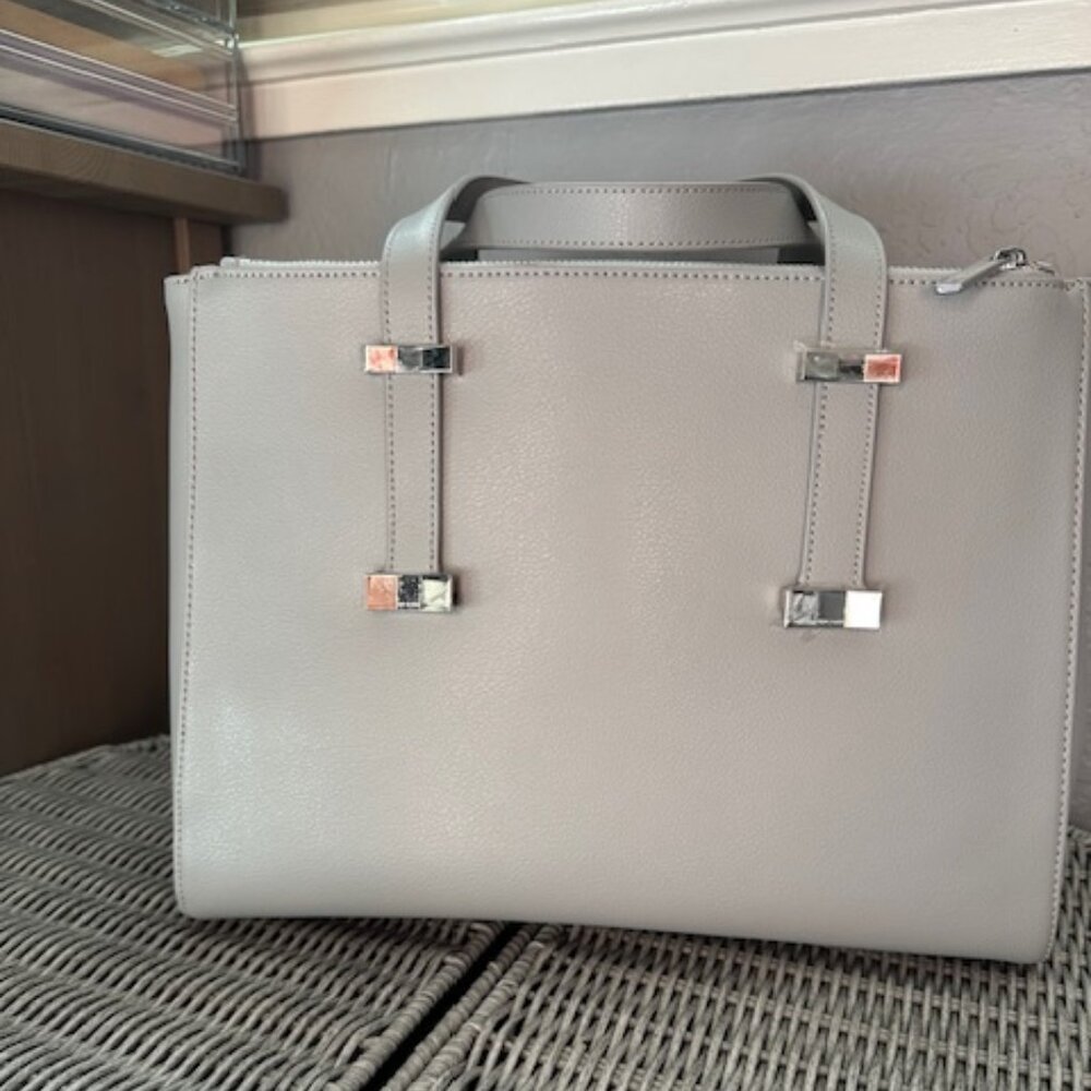 NWT Ted Baker Alexiis Large Adjustable Gray Leather Tote Bag